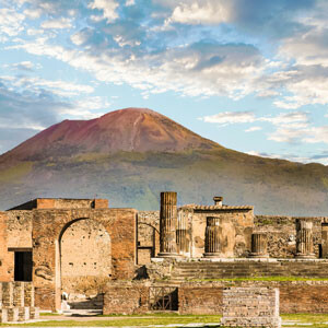 “Best Of the Bay of Naples: Pompeii, Sorrento & Capri” Excursion